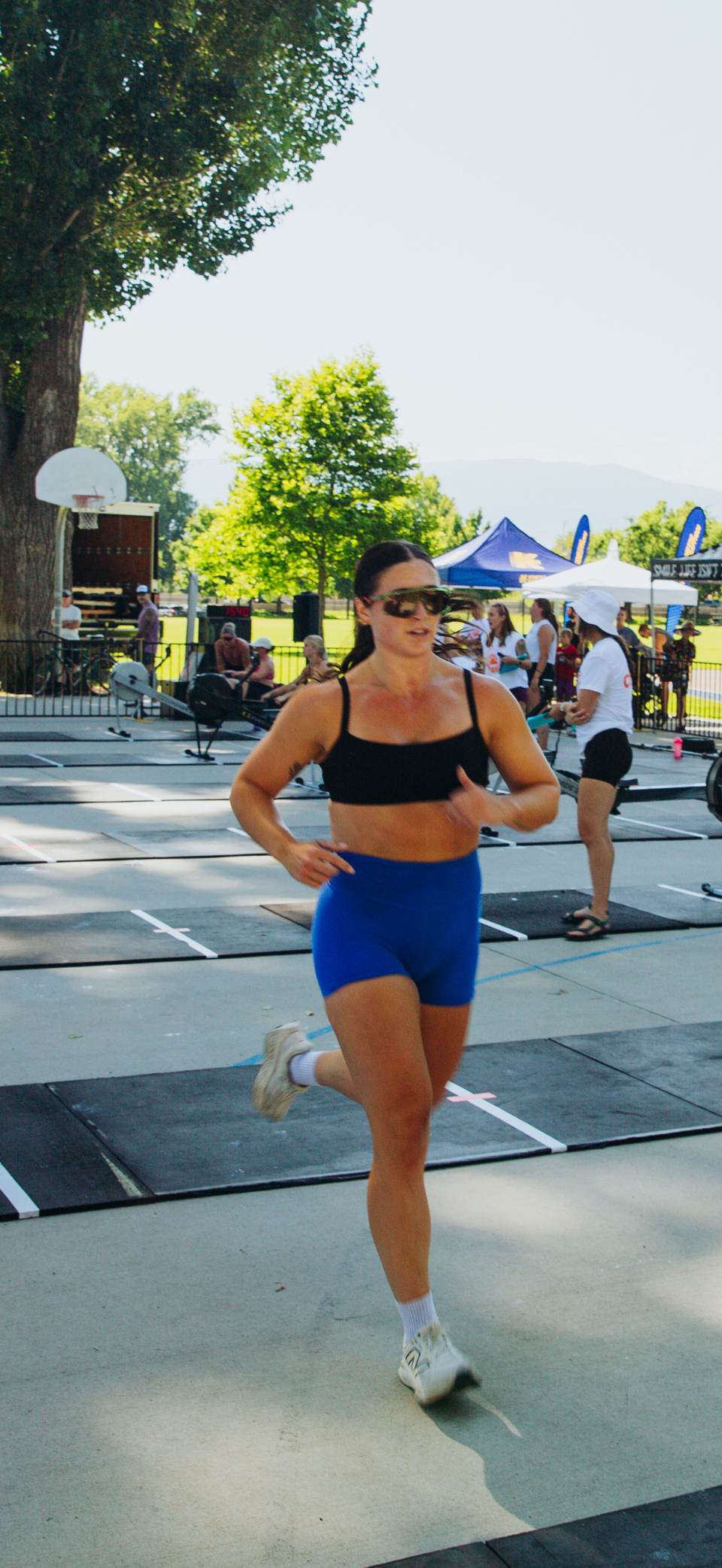 MODUS athlete running